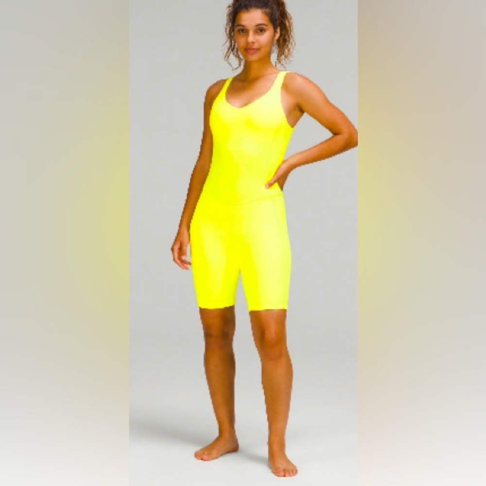 NWT in sealed packaging Lululemon align bodysuit 6